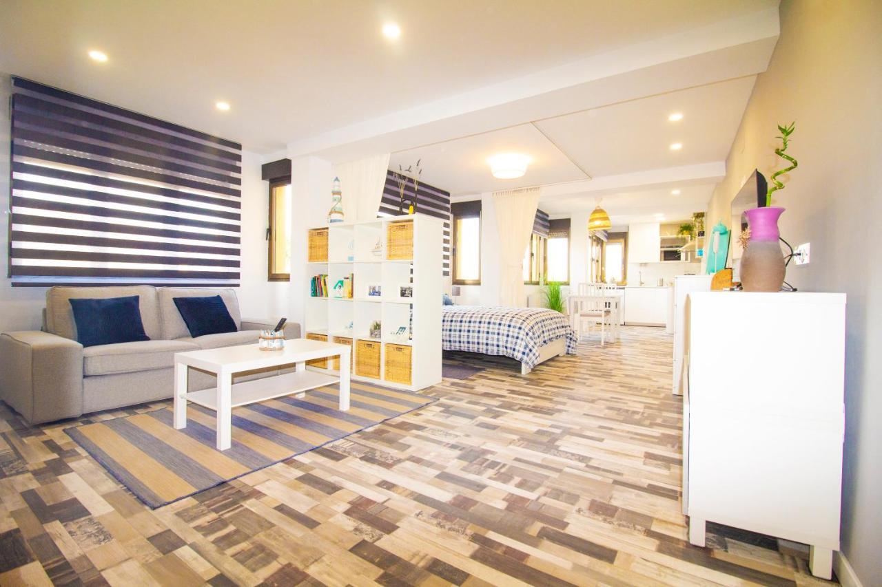 Loft En Gijon - Cimavilla Con Vistas Al Cerro Luaran gambar